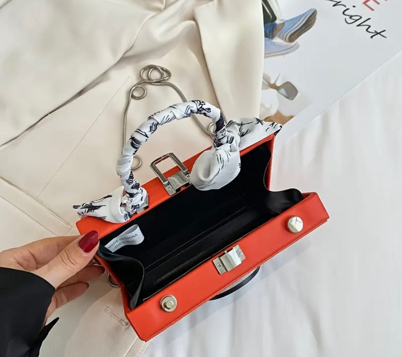 Camara Clutch Orange